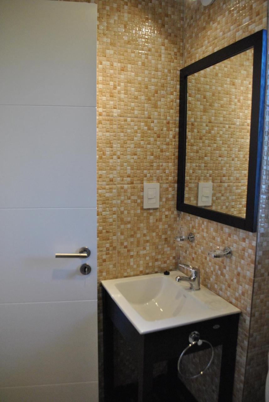 Bernardino Hostel Boutique Neuquén Kültér fotó