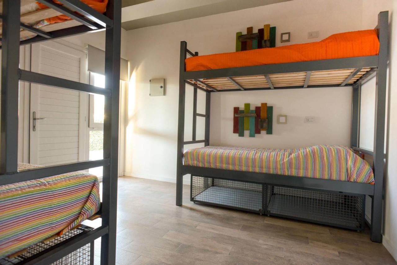 Bernardino Hostel Boutique Neuquén Kültér fotó